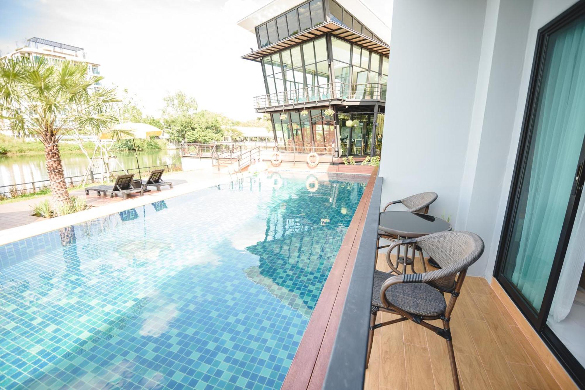 Phuengluang Riverside Hotel Chanthaburi Exterior foto